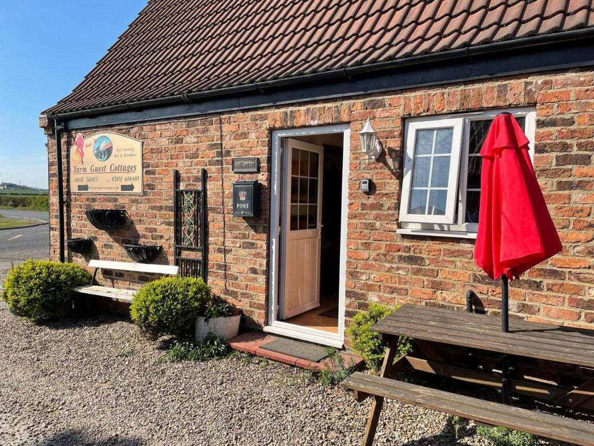 Yarm Cottages Sleeping 12 Kirklevington Exterior photo